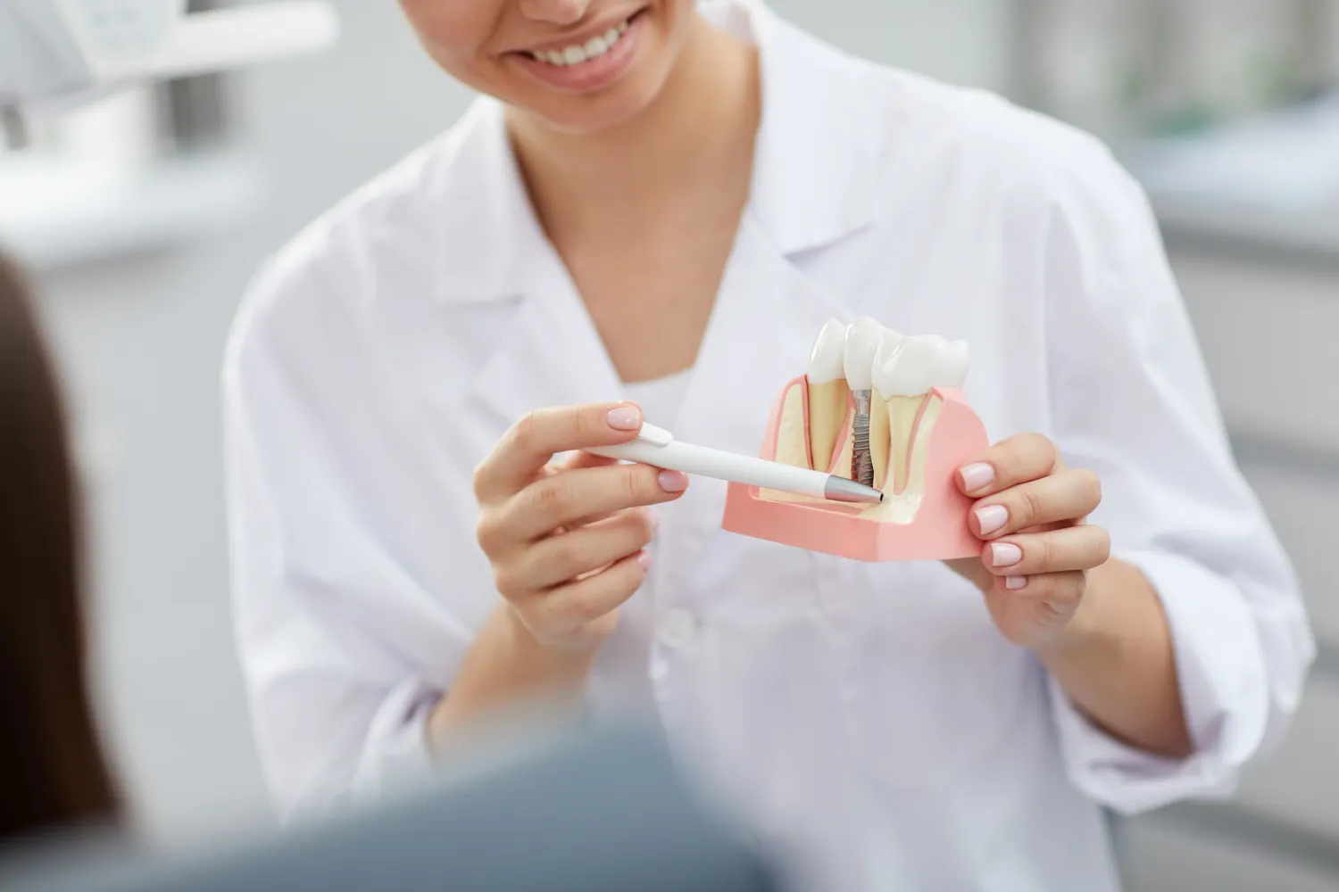 Zabiegi dentystyczne refundowane przez NFZ